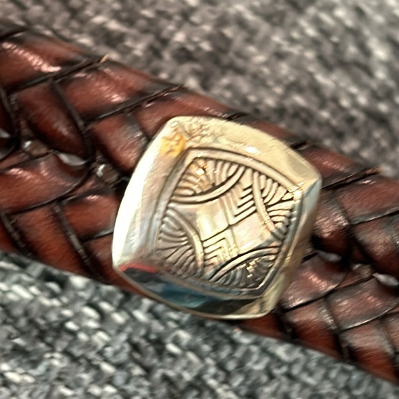 Brighton Braided Leather Belt with Silver tone Buckle and medallions M/L 32 - Picture 8 of 9